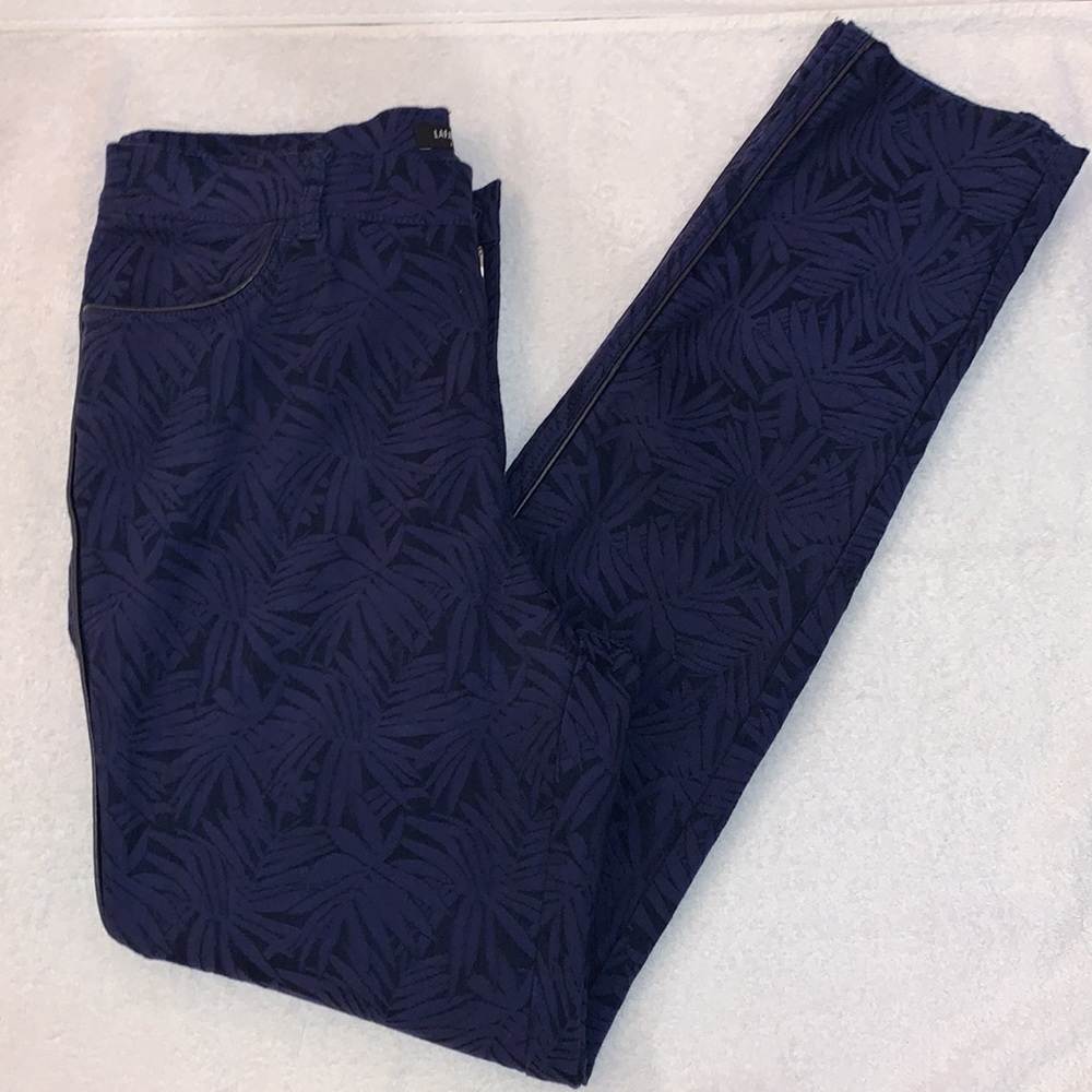 Lafayette 148 navy & black stretch jean with faux leather piping, size 10